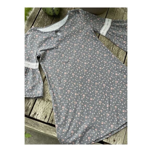 The Children's Place Cottagecore Dress Bell Sleeve Lace Floral Retro Sz 7/8 - Picture 1 of 8